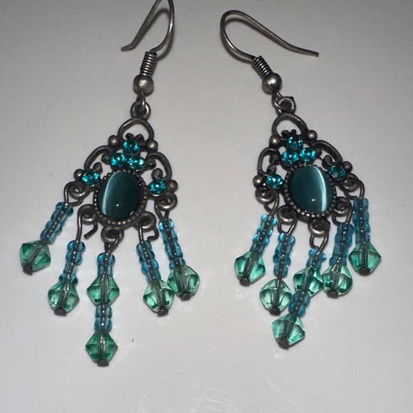 Elegant Silver and Blue Dangle stone Earrings - Picture 2 of 3